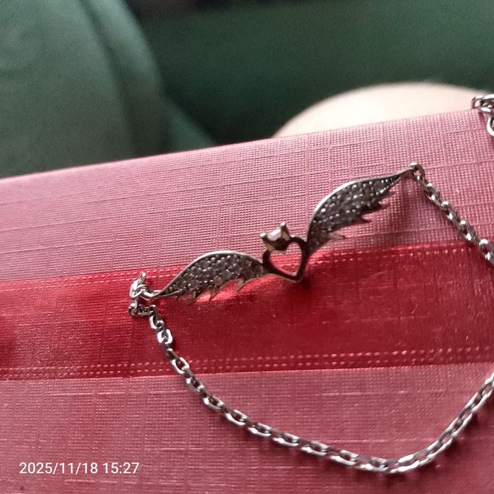 Продам комплект серебра