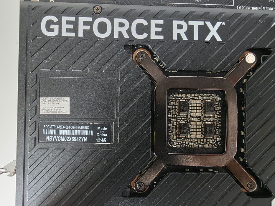 RTX 4090 Asus Rog Strix Gaming, cu sigiliu, nedesfacuta
