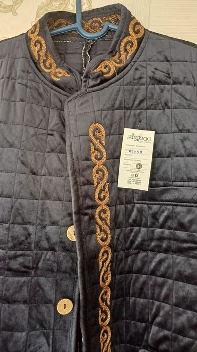 Қазақи киімдер ер және әйел адамға