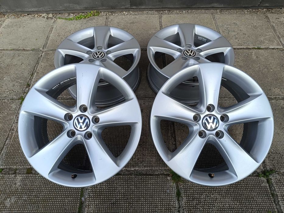 ОРИГИНАЛНИ джанти 17 ' цола 5x112 ФОЛКСВАГЕН / Volkswagen 57,1 ET39