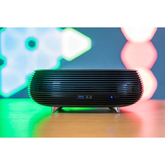 Vand Nanobox,  AMD Ryzen 7 8700G, 64GB RAM, 1TB NVMe WD Black