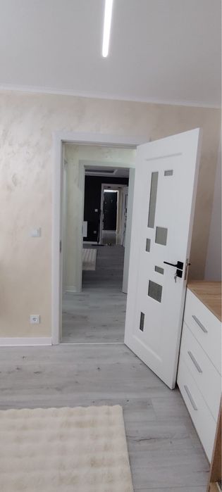 Apartament 3 camere modern(zona Sagului)