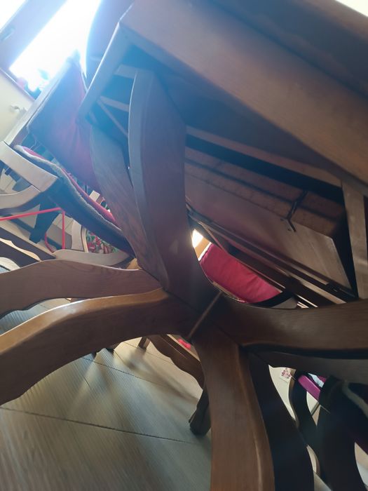 Маса с 5 стола от масив