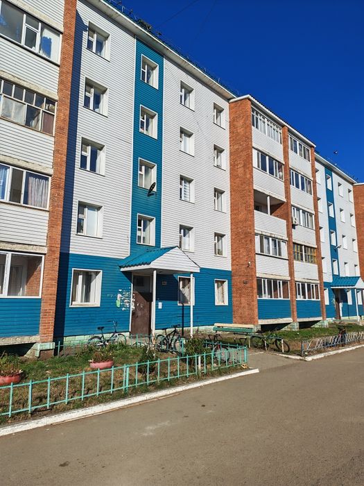 Продам двухкомнатную квартиру на 5 этаже Массовой 27