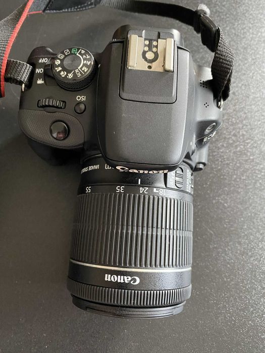 Aparat foto canon 100d