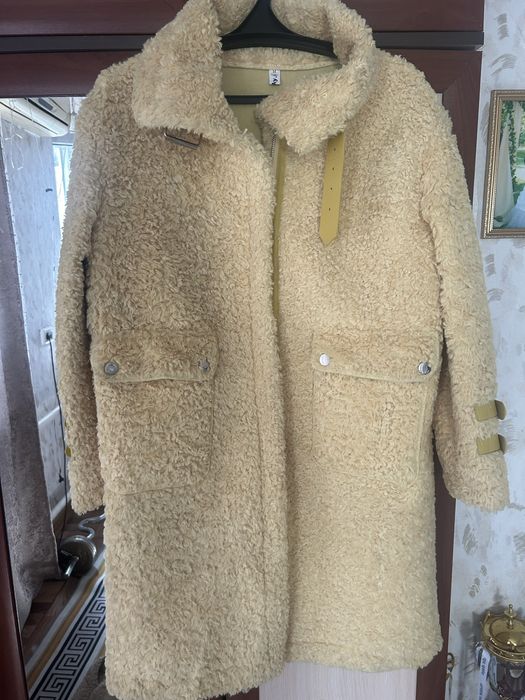 Шубы продам по 5000