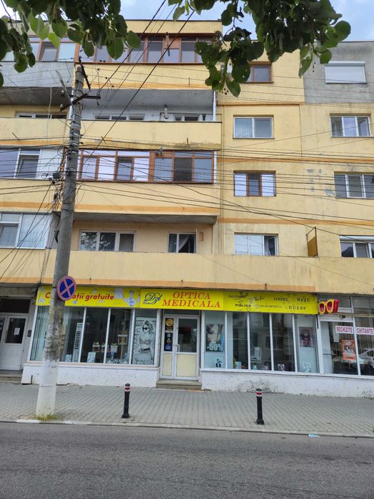 Vânzare apartament Urlați