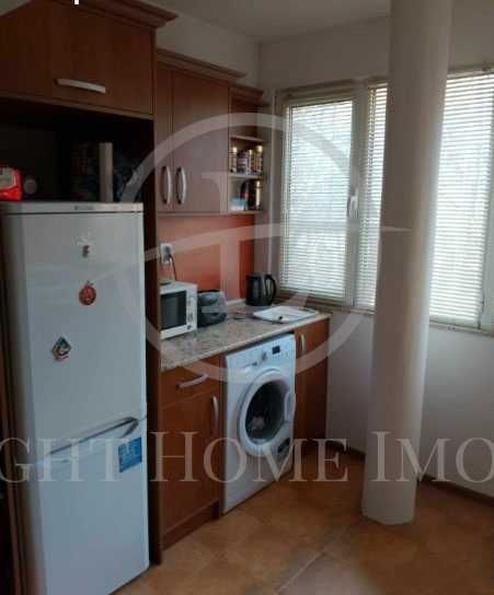 Продава се Двустаен апартамент в Пловдив, Център - 60 кв.м за 2500 €/кв.м - Снимка #2