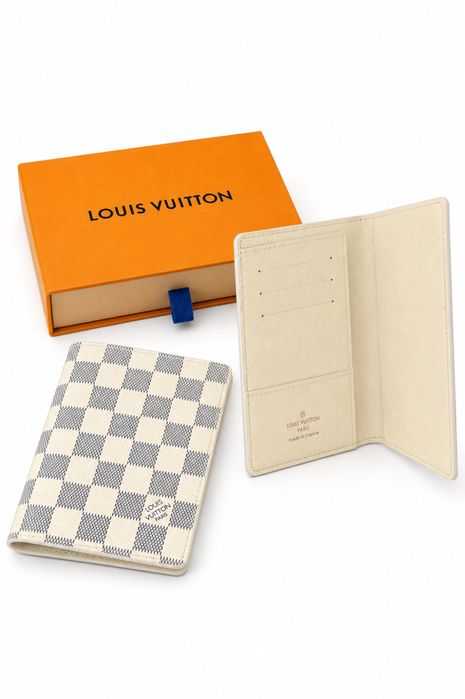 Портфейл/и Картодържач/и Louis Vuitton Gucci Chanel Dior