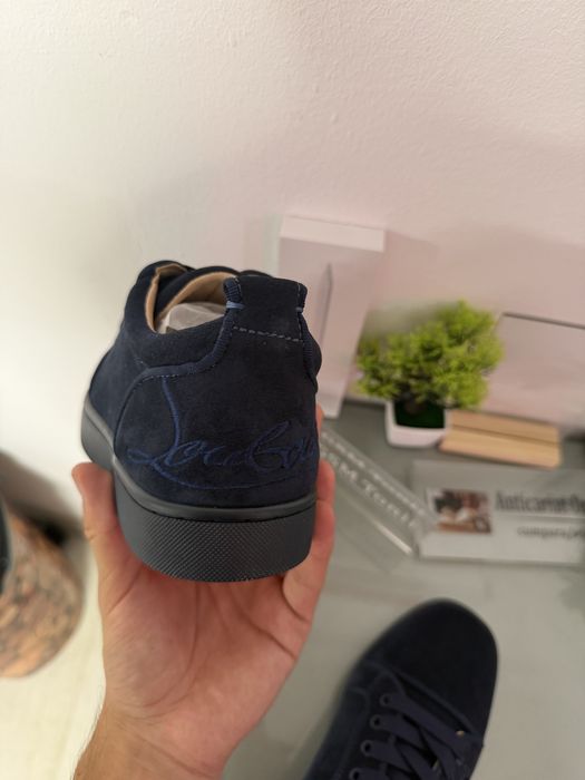 Christian Louboutin marime 38 navy blue , noi nouti
