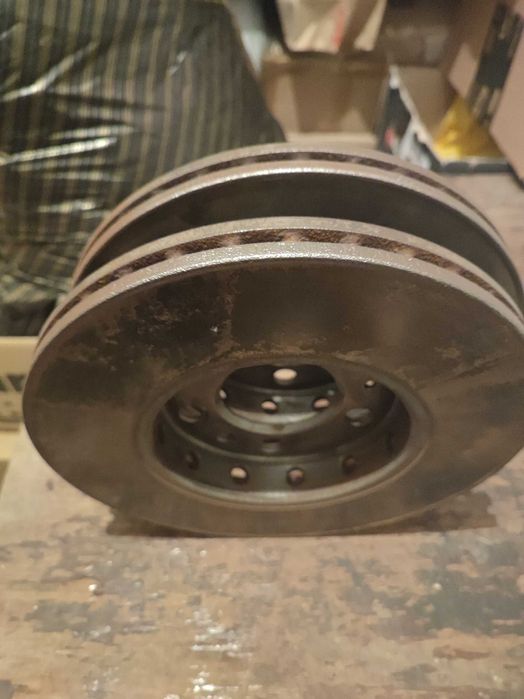 Предни ДИСКОВЕ ШКОДА РАПИД 2018 256см