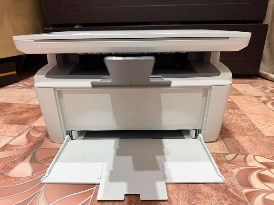 Продам принтер hp laserjet mfp m141w