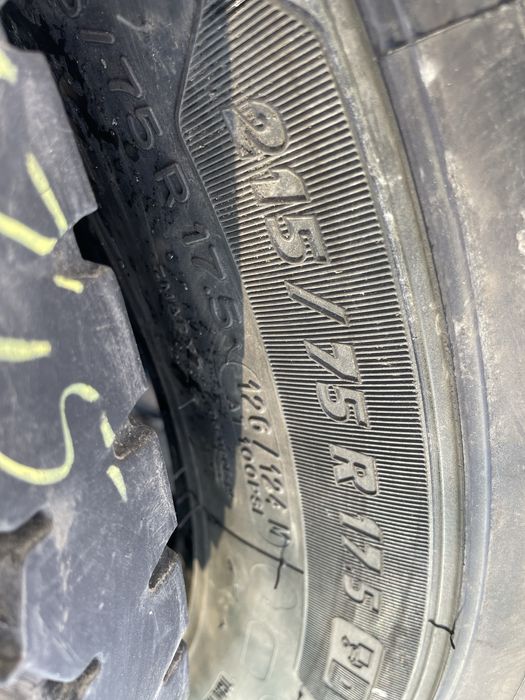 215 75 17.5 Michelin X Multi