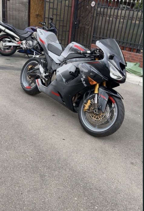 kawasaki zx6r 2005 • Anunturi gratuite • OLX.ro