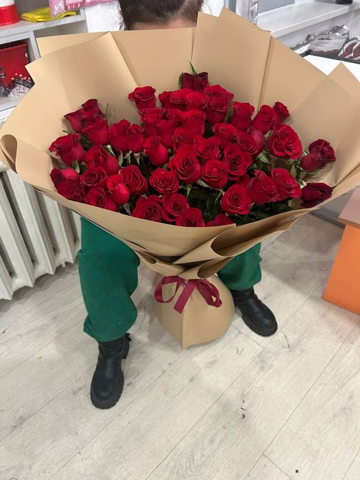 51 роза 29900тг!