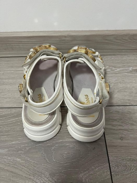 L'estrosa sandale piele dupe uri dupa Gucci