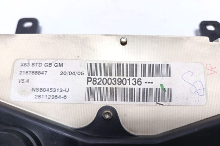 Ceasuri bord P8200390136 Renault Trafic a 2-a generatie seria