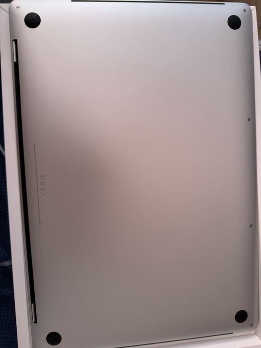 Macbook pro 2019, 16inch, 16GB Ram