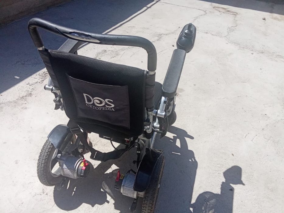 Инвалидни коляска