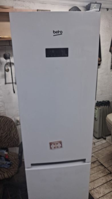 Продам холодильник