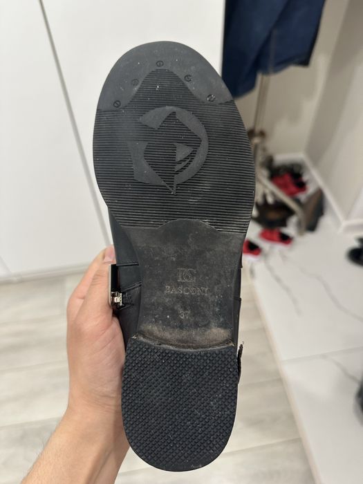 Обувь женская и детская