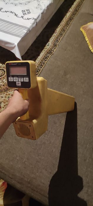 Трассоискатель Dynatel