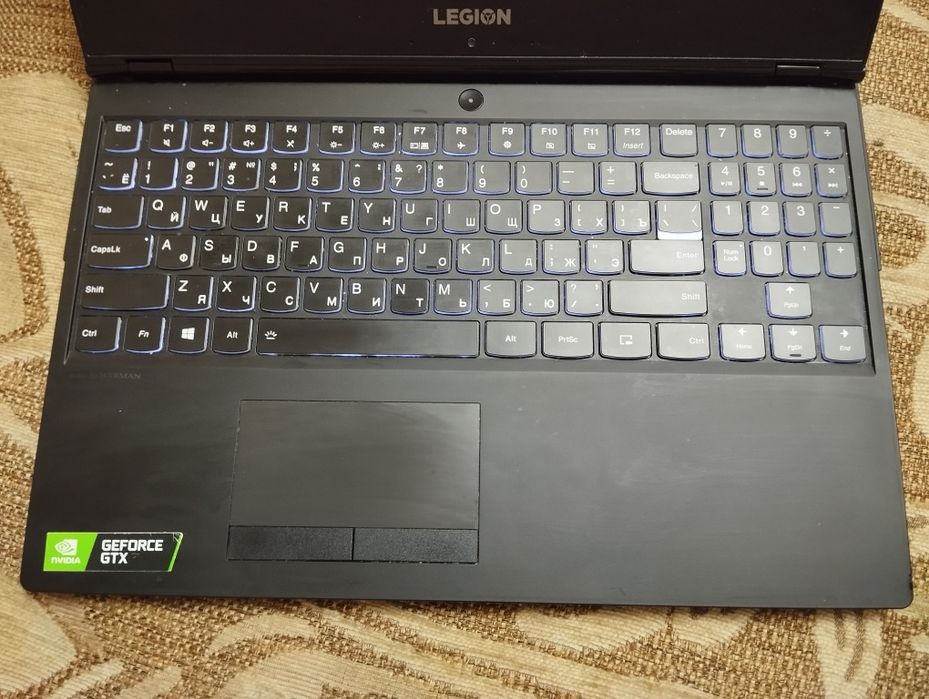 Обменяю ноутбук .