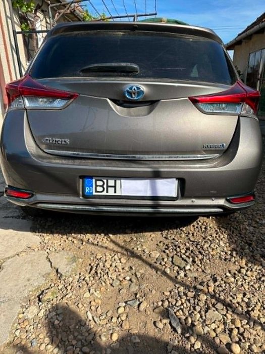Toyota auris hybrid 2017/8 euro 6 avariat 100.000km