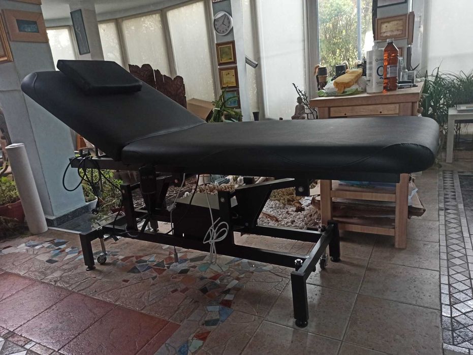 Електрическа кушетка Mary (1 мотор) 187 х 73 x 68/90 см - бяла/черна