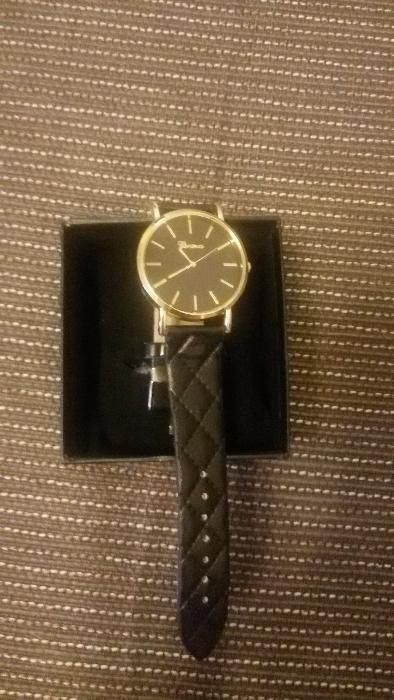 Нови дамски часовници