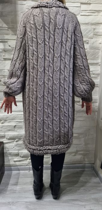 Max&Co оригинална бежово-сива жилетка, размер М