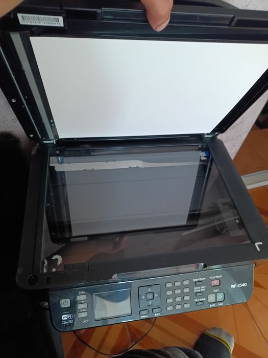 Vând  schimb imprimanta