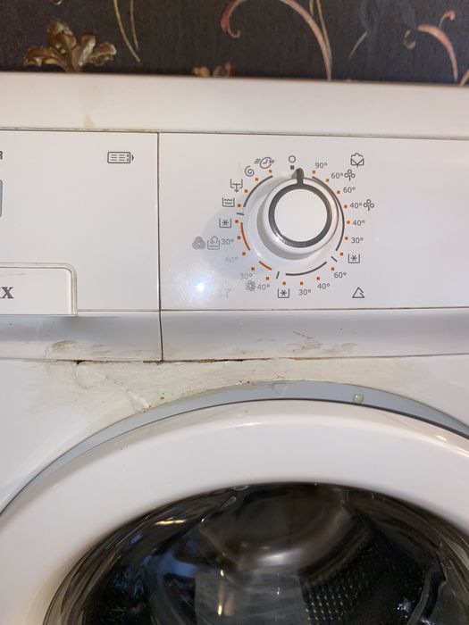 Стиральная машина Electrolux