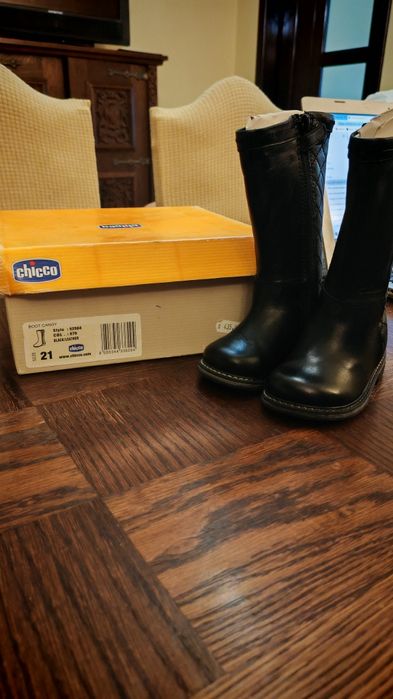 Ghete chicco piele marimea 21