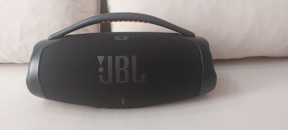 Продам музыкальную калонку