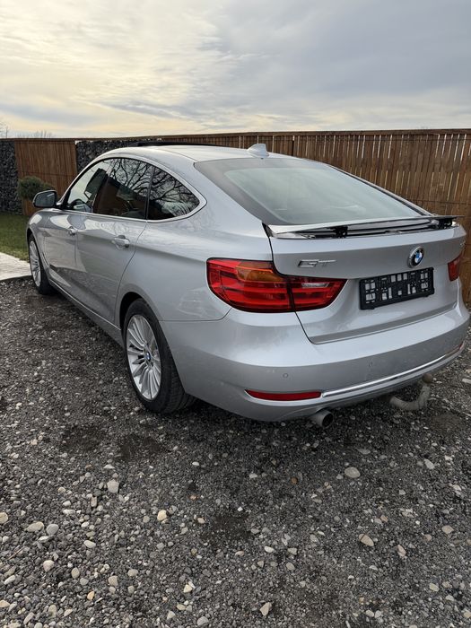 BMW 320i 2015 pachet luxury line ,panorama , automata , piele ,