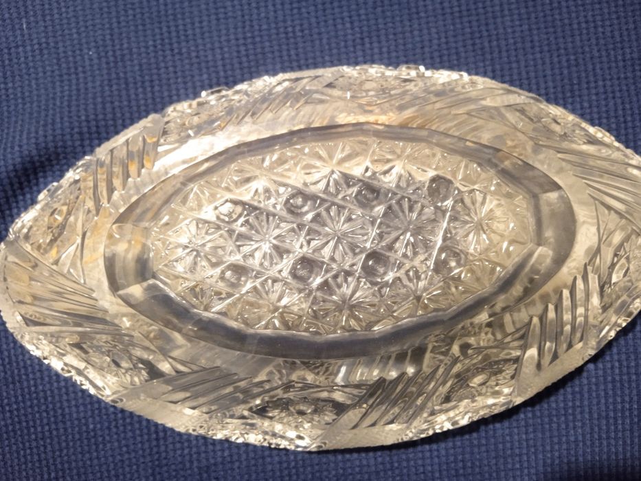 Продавам кристална купа