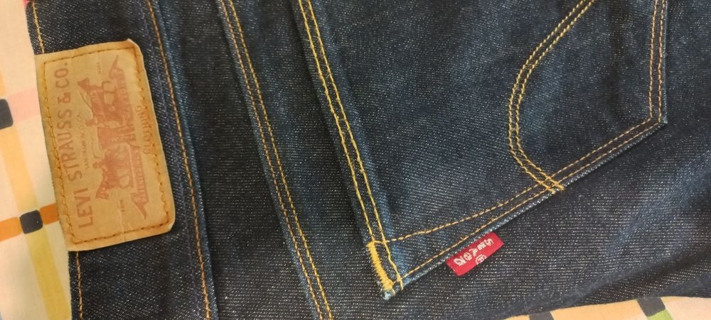 Blugi Levi's superbi nr.28