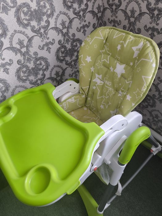 Детский стульчик.