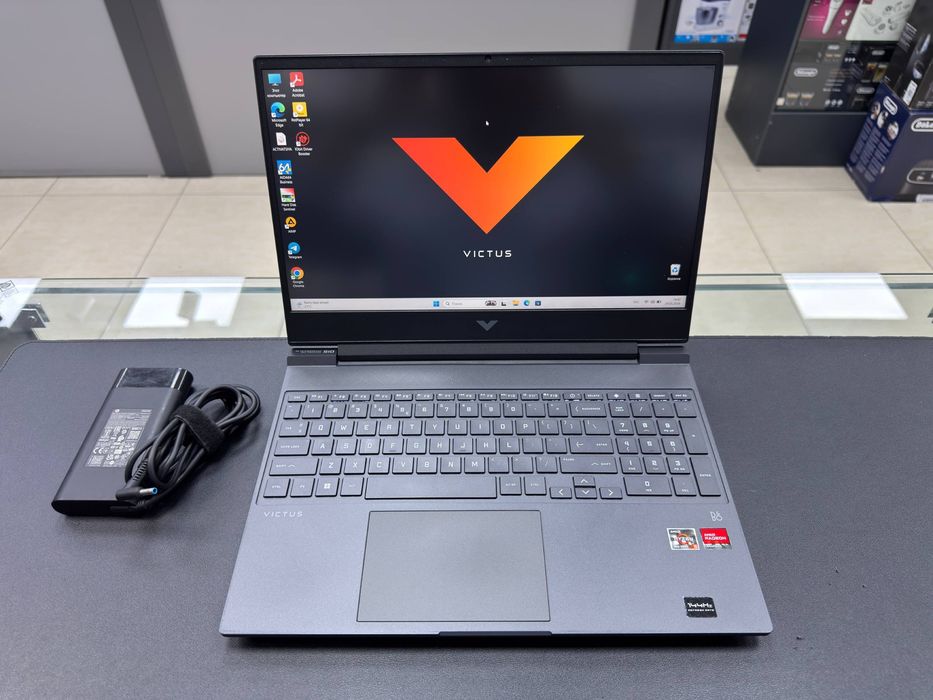 Hp Victus Ryzen 5 5600H Ozu-16gb Ssd-512gb 144Hz Rx 6500M-4gb