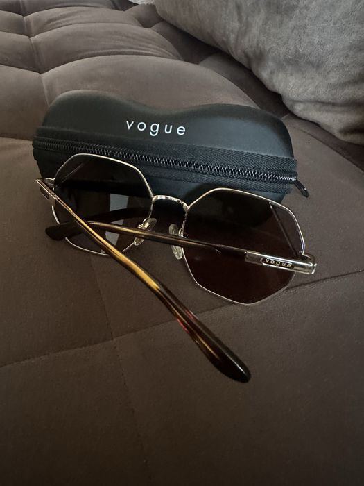 Слънчеви очила Vogue