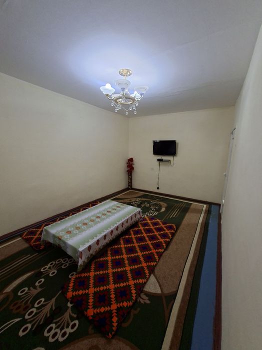 Кос кол военный част    27дом 13 кв ортангы подъезд 3шы этаж 3комната