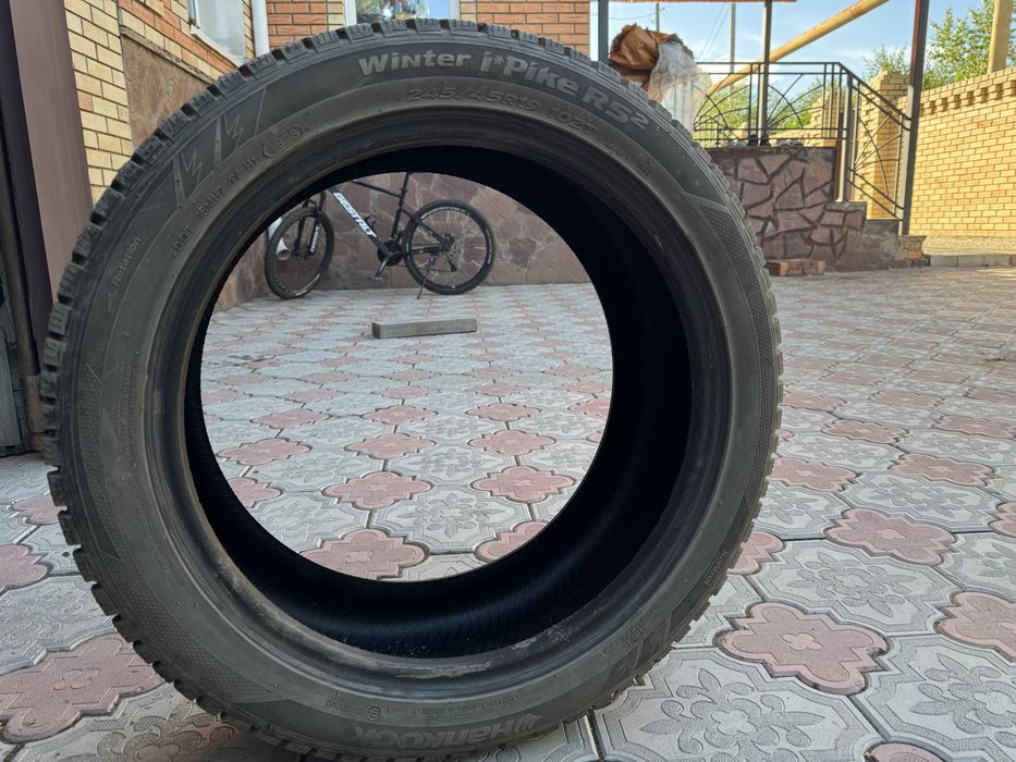 Продам 4 балона 245/45/R19