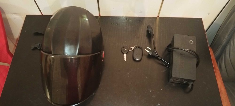 Сам скутер в хорошем состоянии