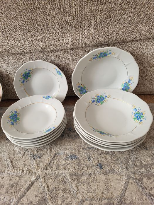 Продам сервиз Корея, набор тарелок