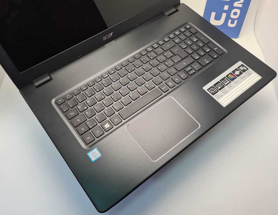 Acer Aspire E5-774   i5-7200U/8GB/256SSD/750HDD
