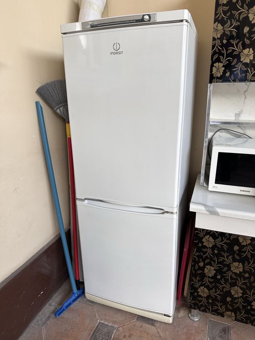 Muzlatgich, Холодильник