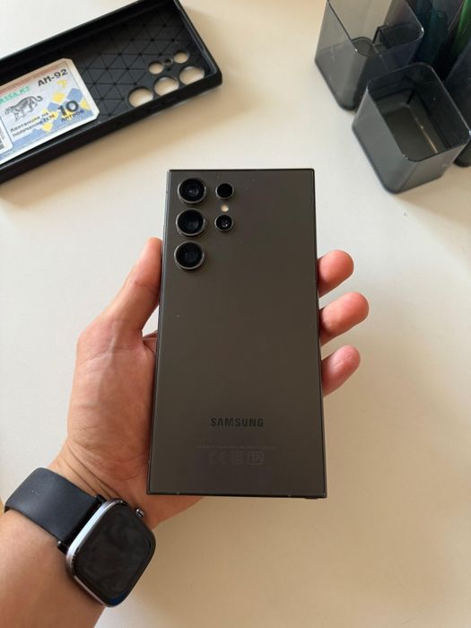 Продам Samsung S24 Ultra
