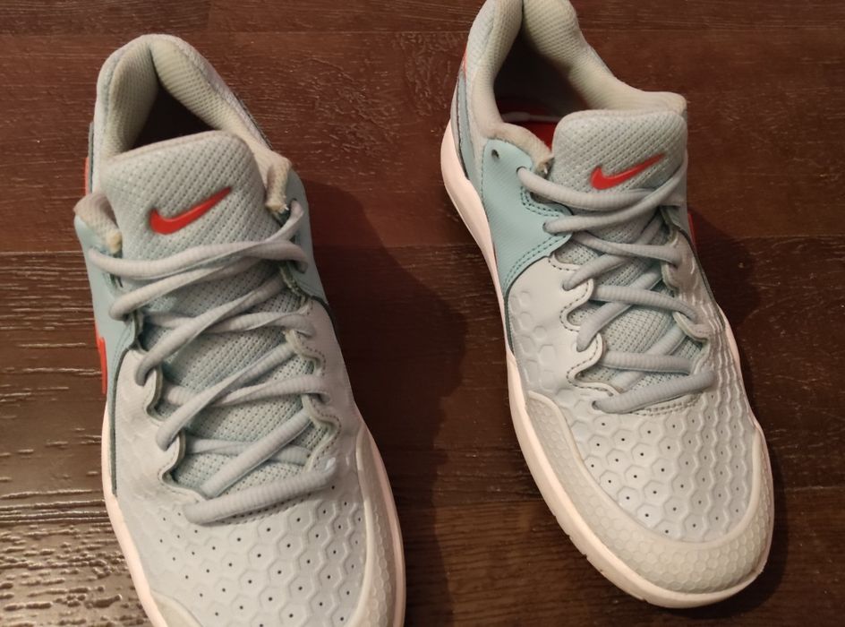 Оригинални маратонки Nike Air Zoom Resistance