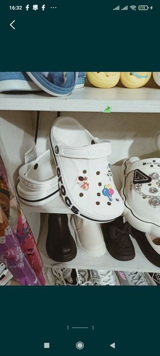 Продам тапочки акулы